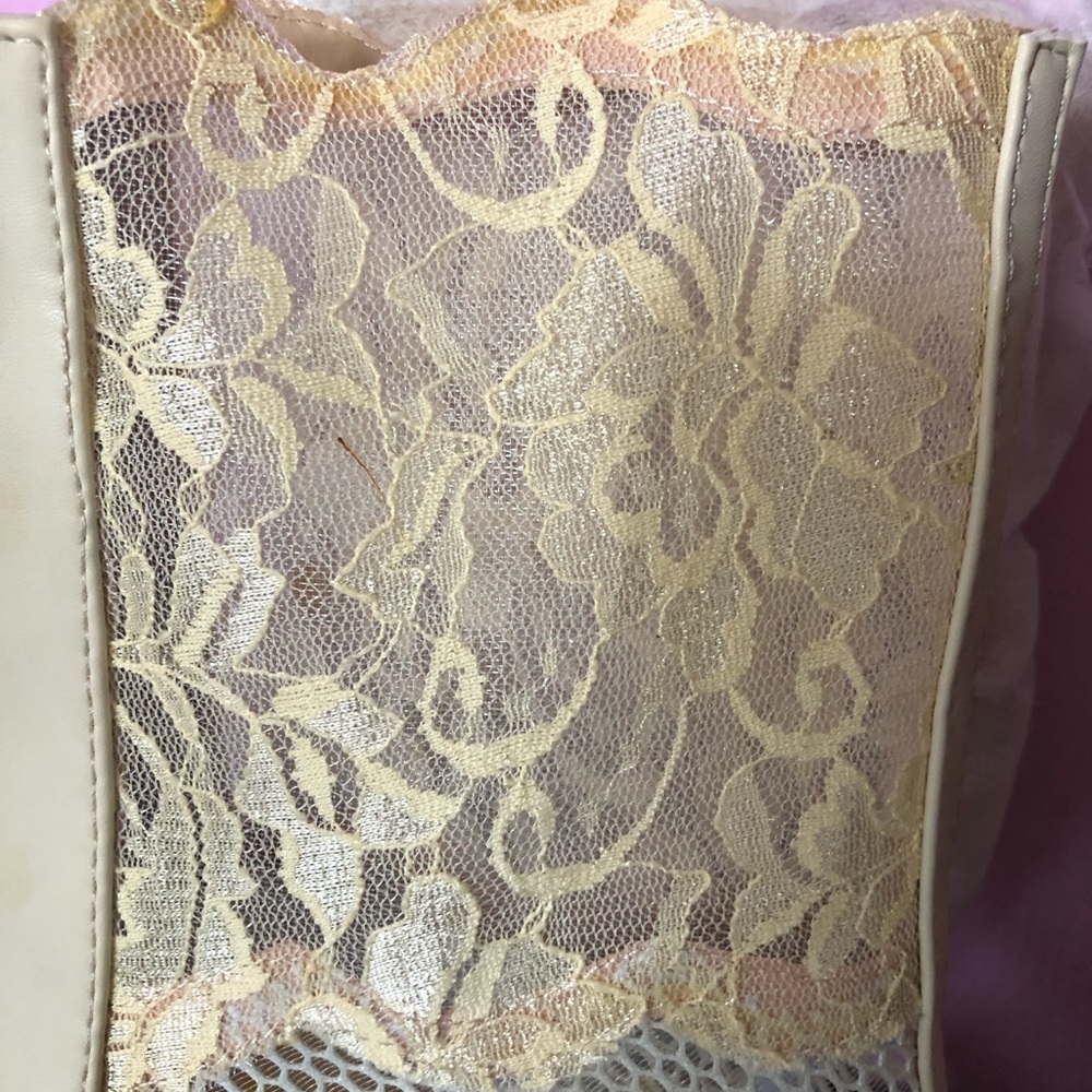 Booties - Picture 3 of 6
